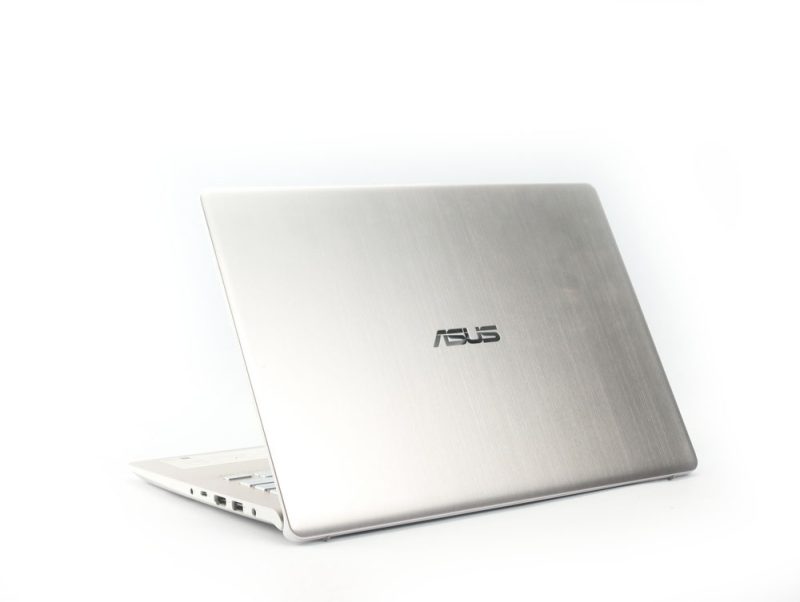 ASUS Vivobook S14 S430UN-EB054T Notebook Rental